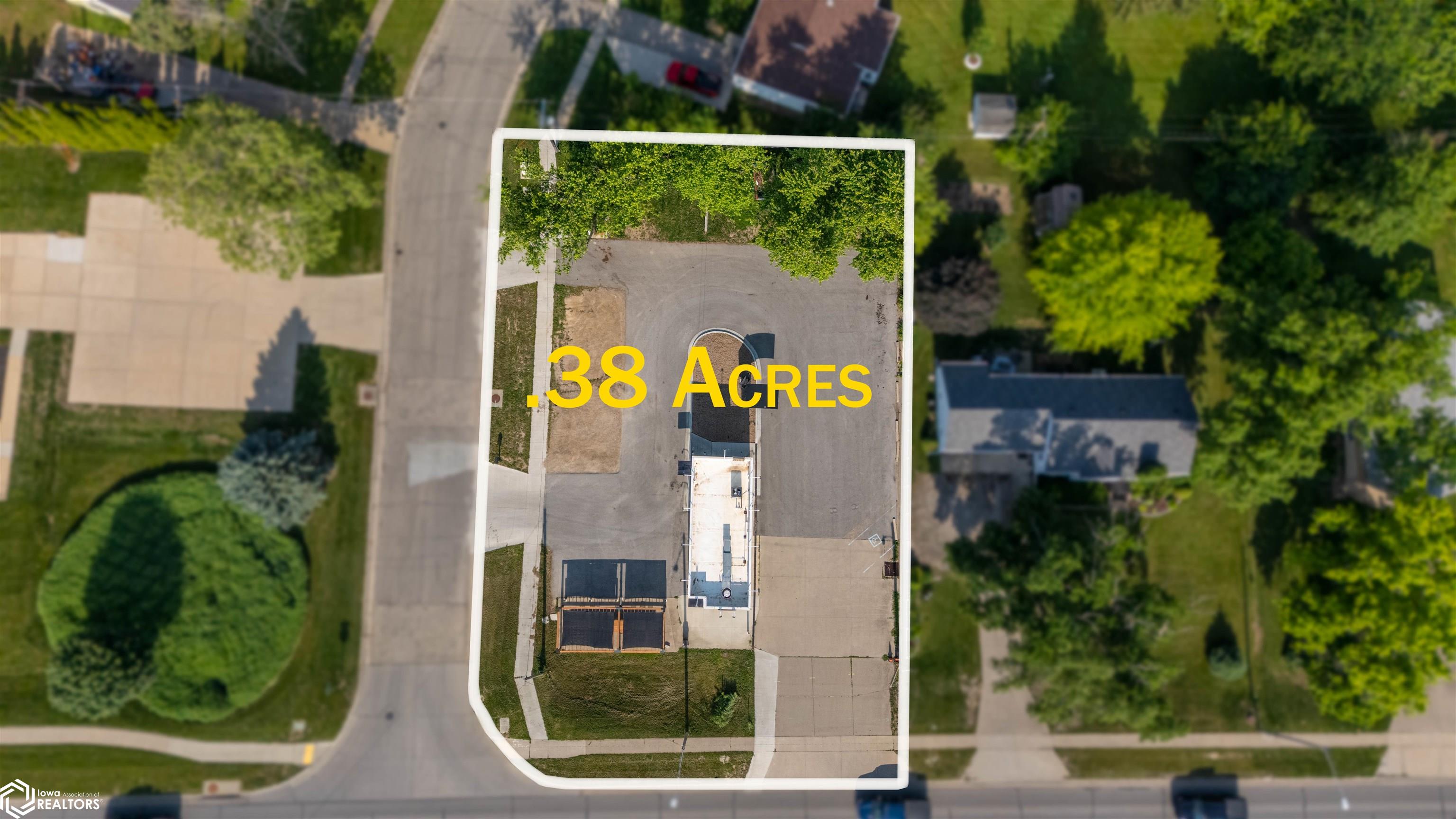 1803 S Center Street