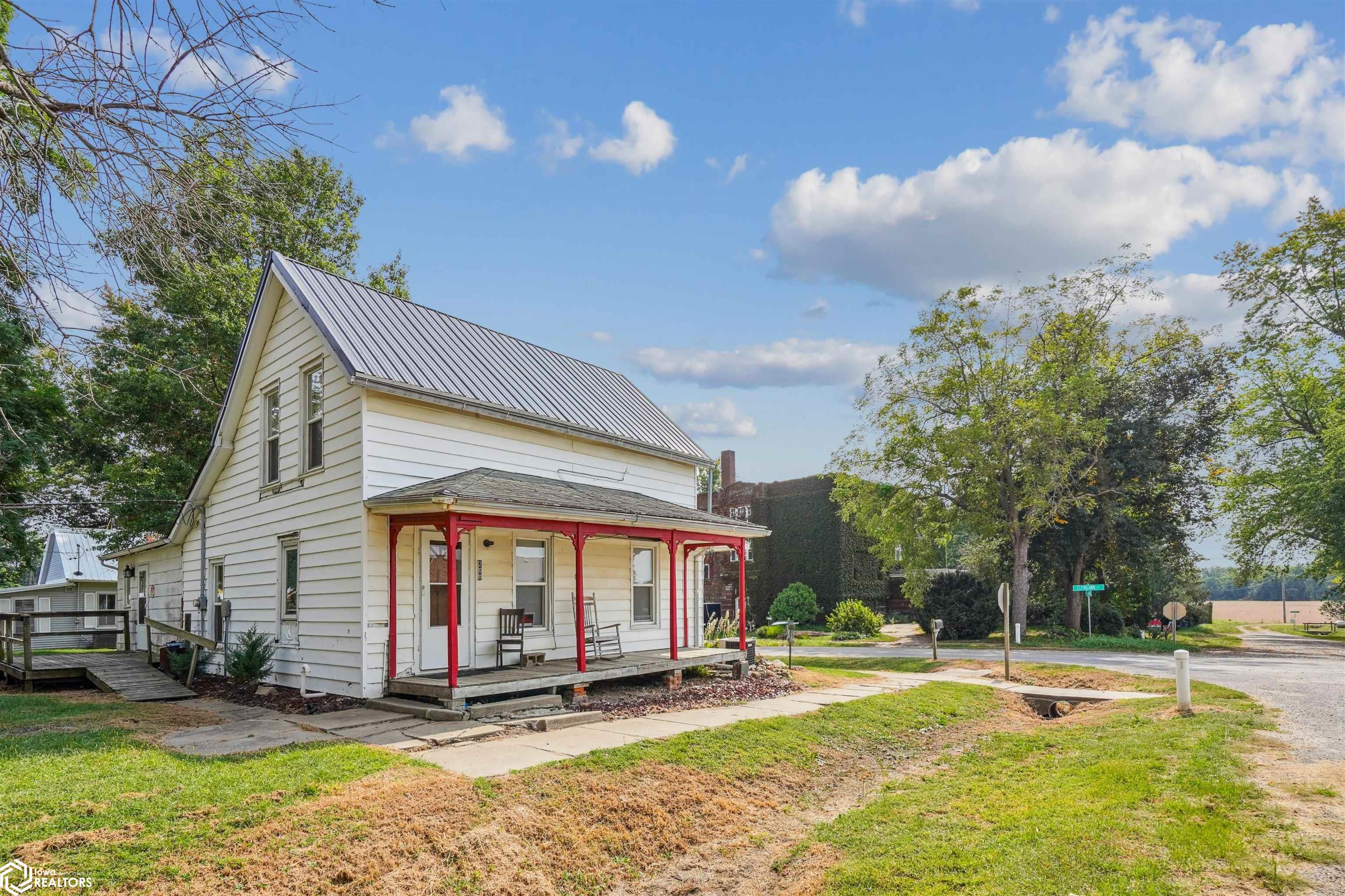 200 Lockwood - Photo 2