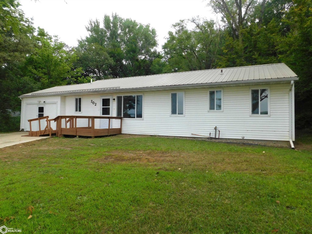Photo of 702 N 10th Street, Denison, IA 51442 (MLS # 6341298)