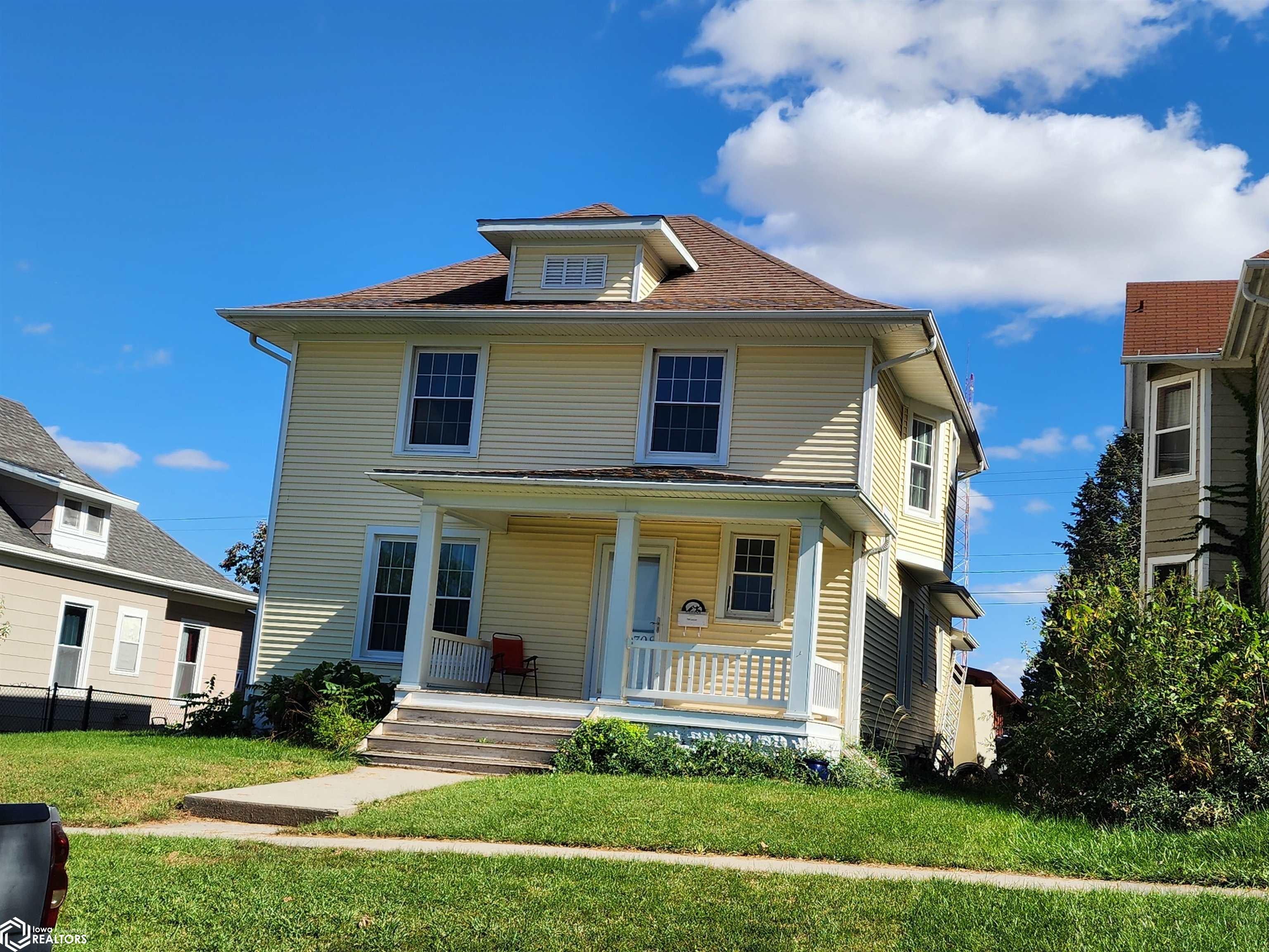708 Locust Street