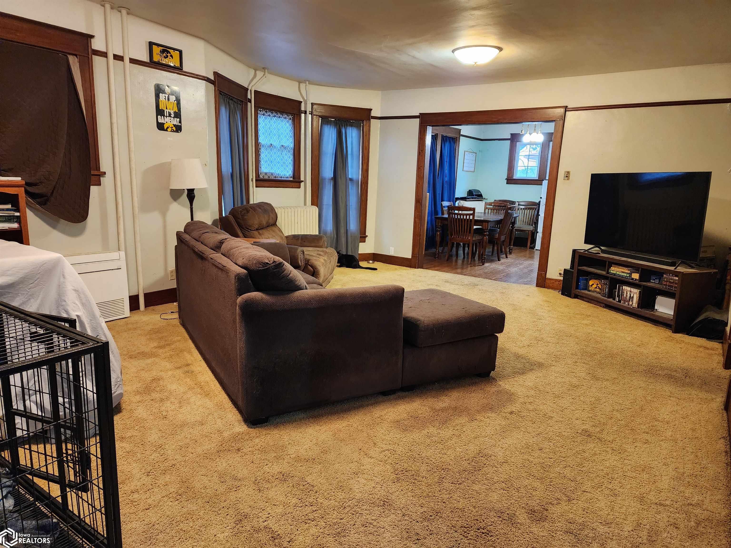 708 Locust Street