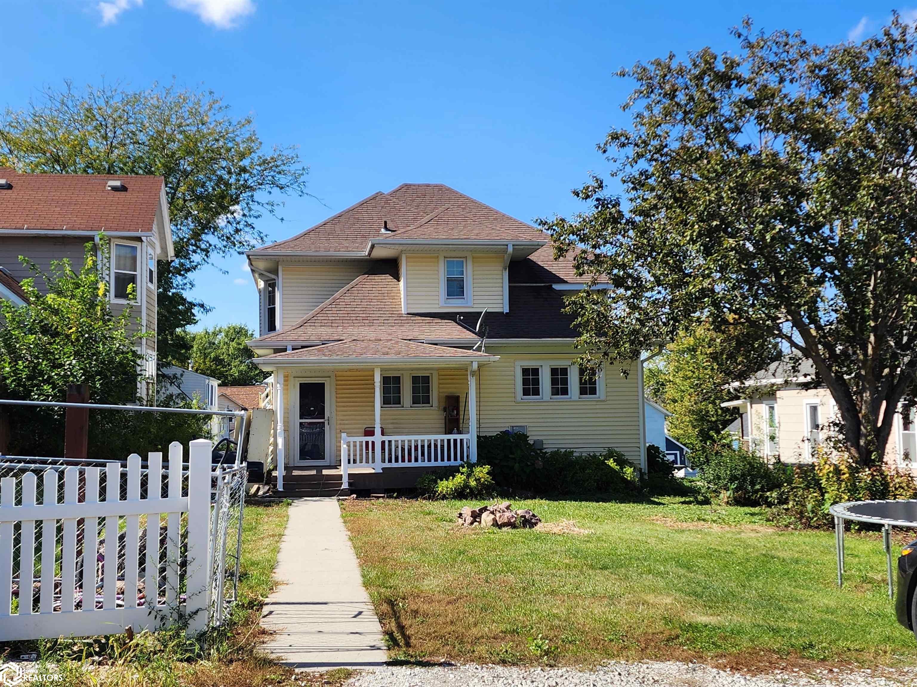 708 Locust Street