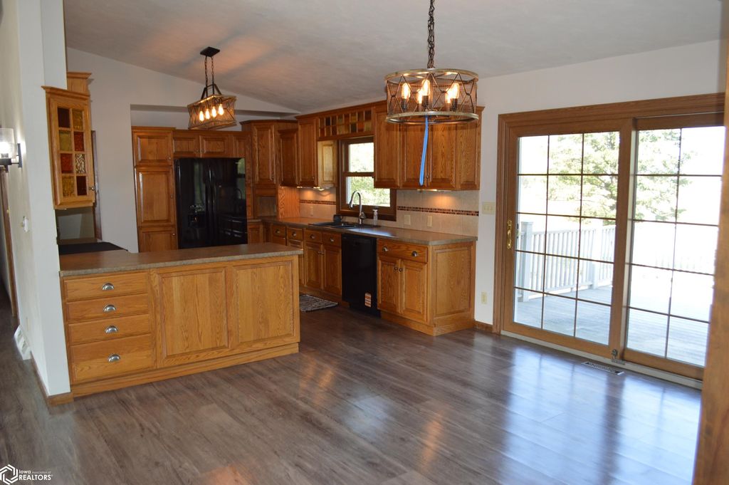 Photo of 226 E 6Th Street, Kanawha, IA 50447 (MLS # 6333444)