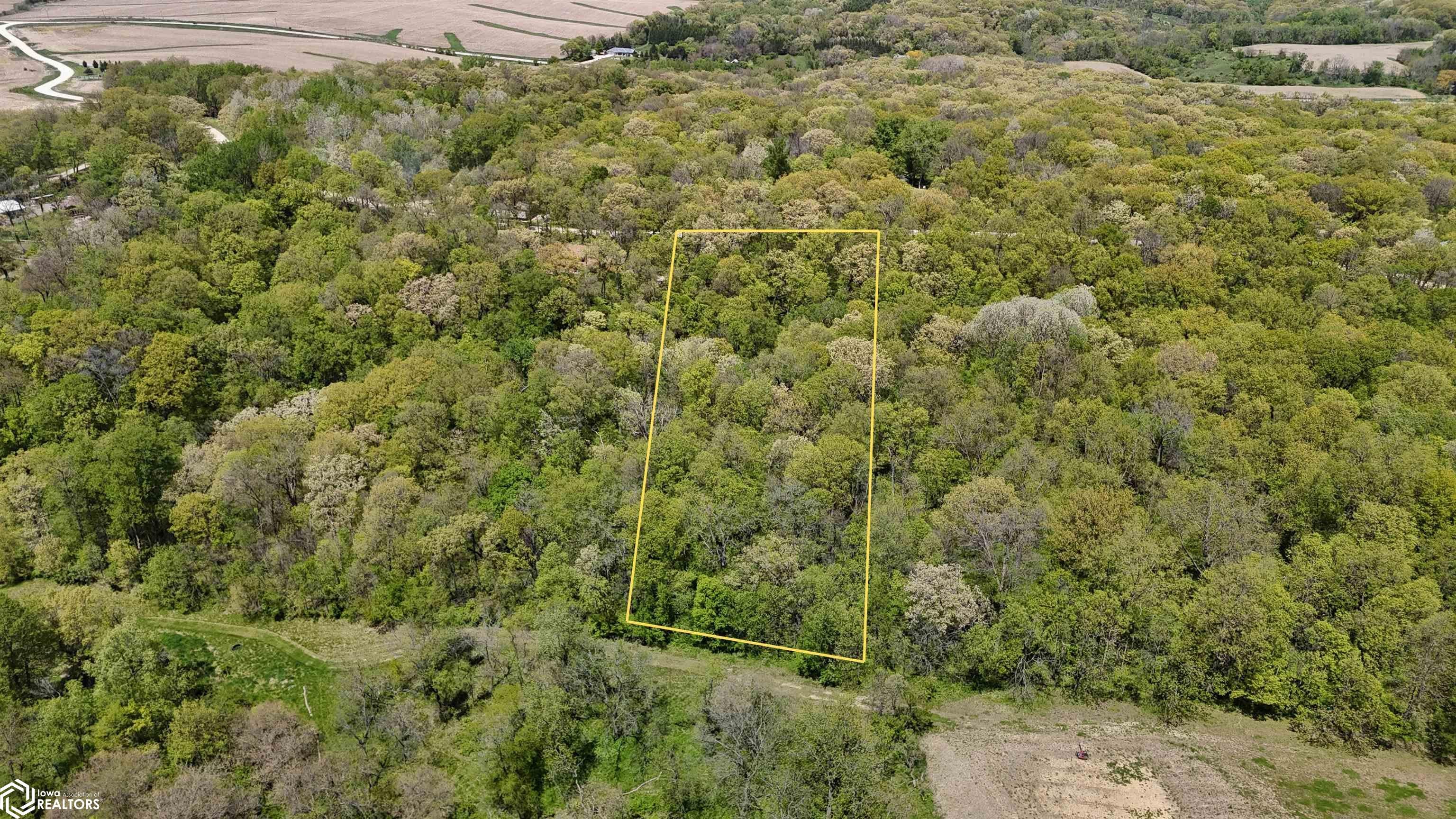 Photo 1 of 20 — TBD Boulder Cemetery Road, Central City, IA 52214