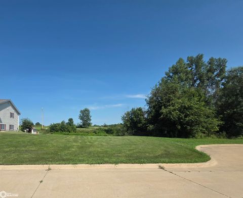 Photo of 1516 S SPRUCE Avenue, Mount Pleasant, IA 52641 (MLS # 6330263)