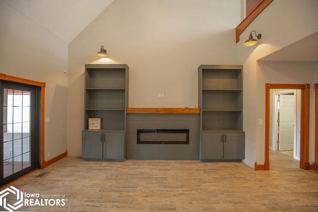 405 Timber Estates