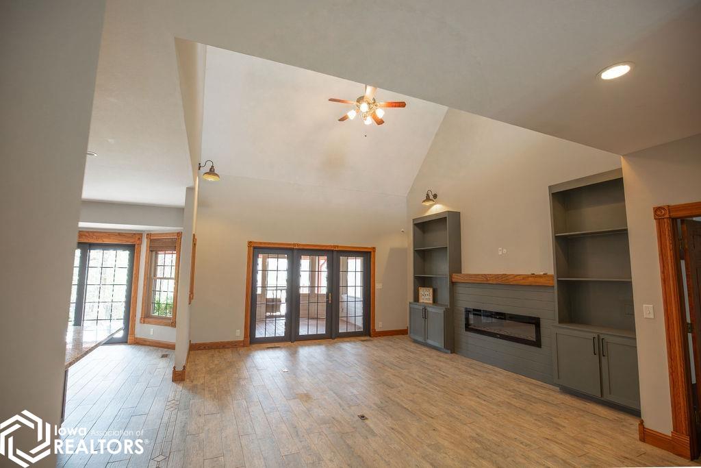 405 Timber Estates