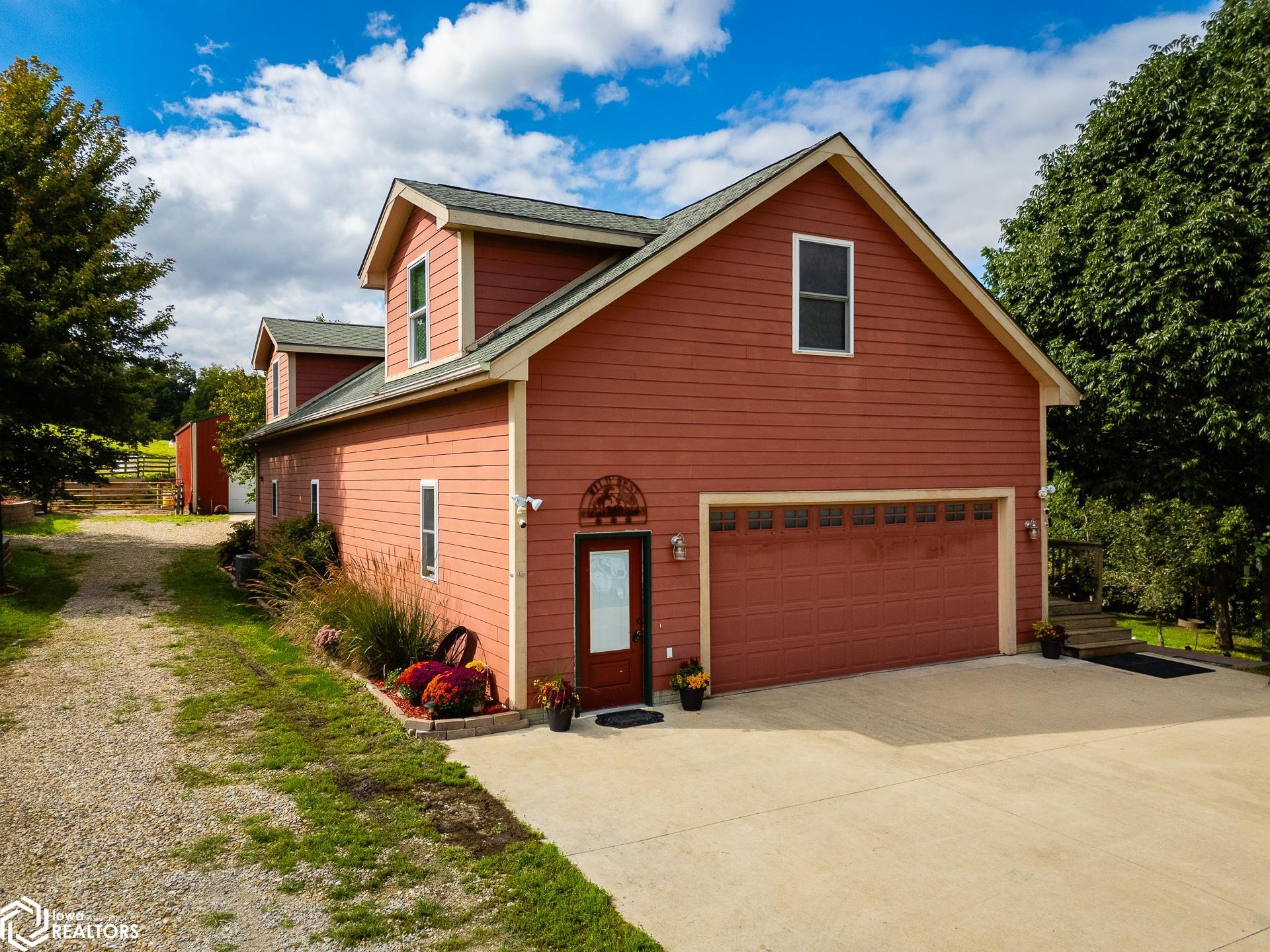 10698 Hwy F-17 W