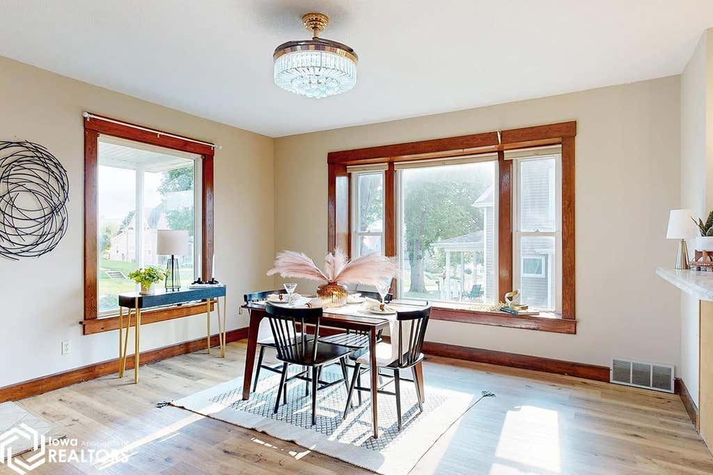 Photo of 2006 Washington Street, Elk Horn, IA 51531 (MLS # 6341600)
