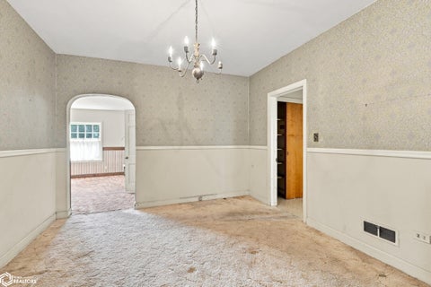 Tiny photo for 206 N Harrison Street, Mount Pleasant, IA 52641 (MLS # 6342717)
