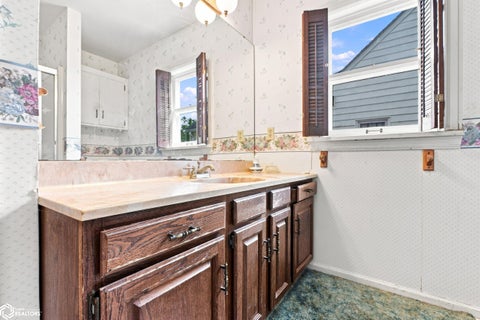 Tiny photo for 206 N Harrison Street, Mount Pleasant, IA 52641 (MLS # 6342717)