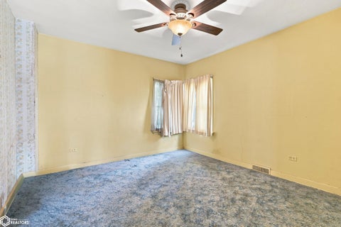 Tiny photo for 206 N Harrison Street, Mount Pleasant, IA 52641 (MLS # 6342717)