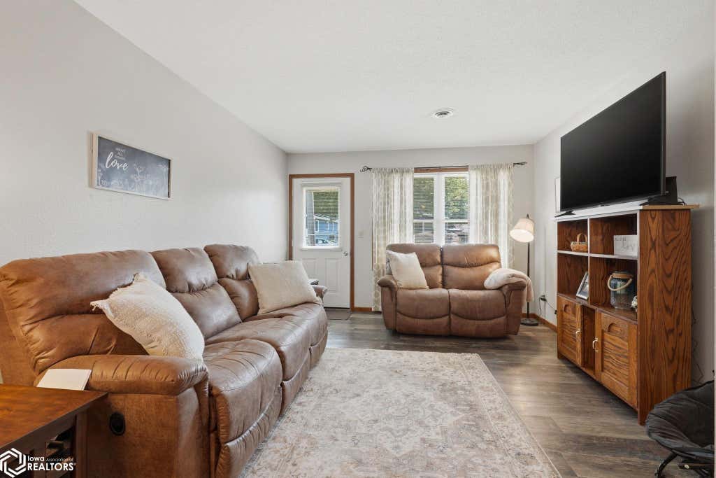 Photo of 1010 N 4th St. ST, Guttenberg, IA 52052 (MLS # 6341321)