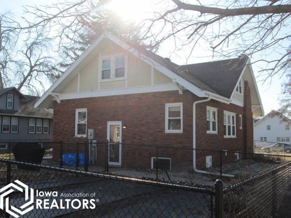 Photo of 345 N 7th Street, Forest City, IA 50436 (MLS # 6336301)