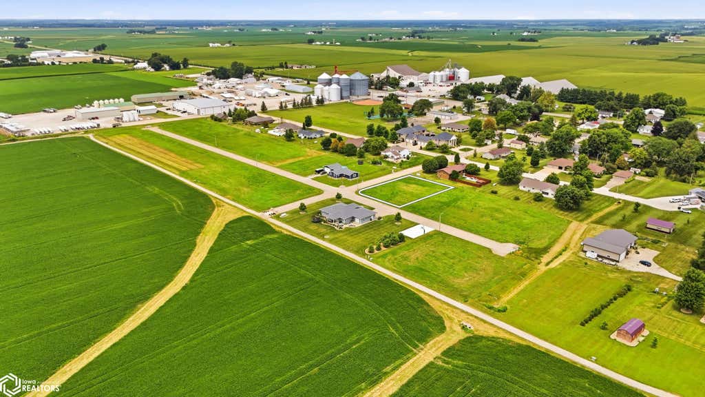 Photo of 37 S 4th Street, Houghton, IA 52631 (MLS # 6340305)