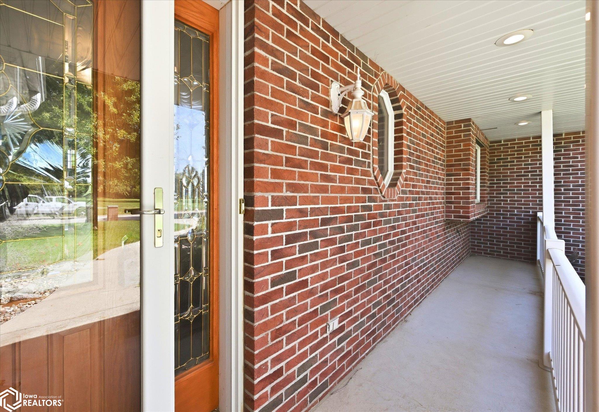 4022 Ridgeway Drive