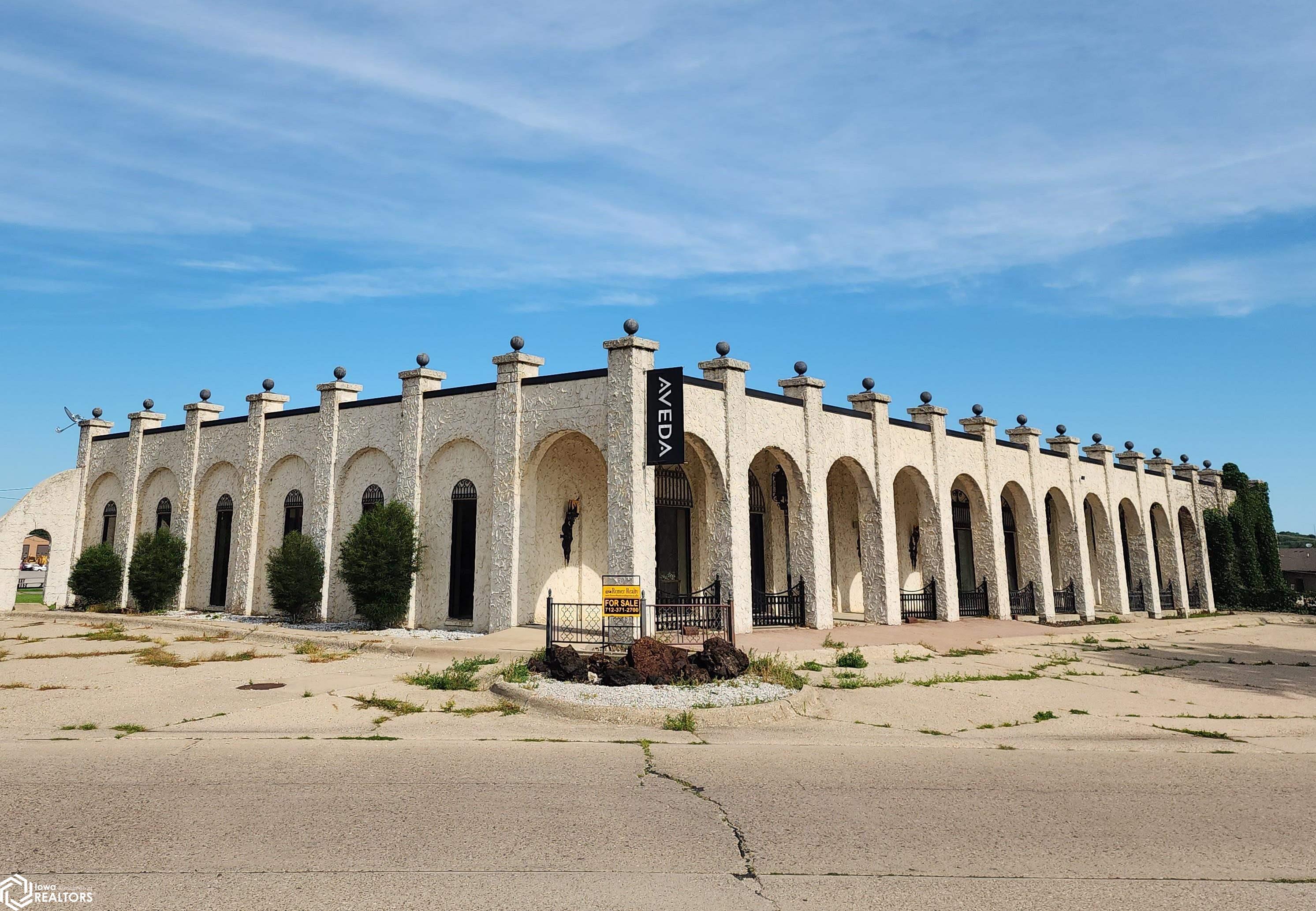Photo 1 of 68 — 101 Washington Street, Ida Grove, IA 51445