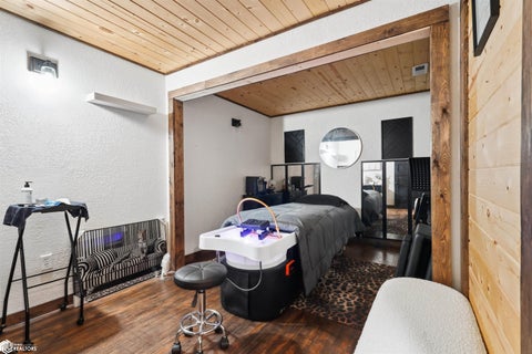Tiny photo for 126 MAIN Street N, Mount Pleasant, IA 52641 (MLS # 6343190)