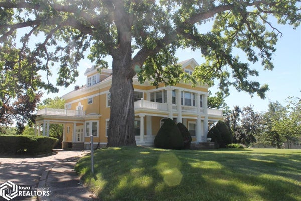 1412 STATE ST, TAMA, IA 52339 - Image b3109bc8e36d7ec2e6e65cd9478fec0b/2142813000