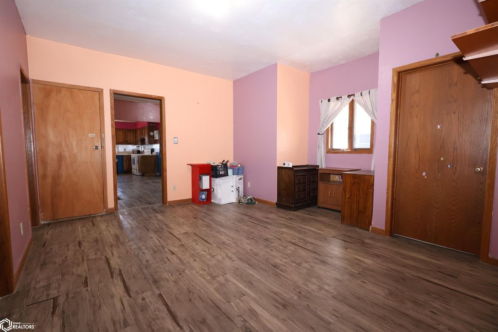 Photo of 603 E Church Street, Marshalltown, IA 50158 (MLS # 6336254)