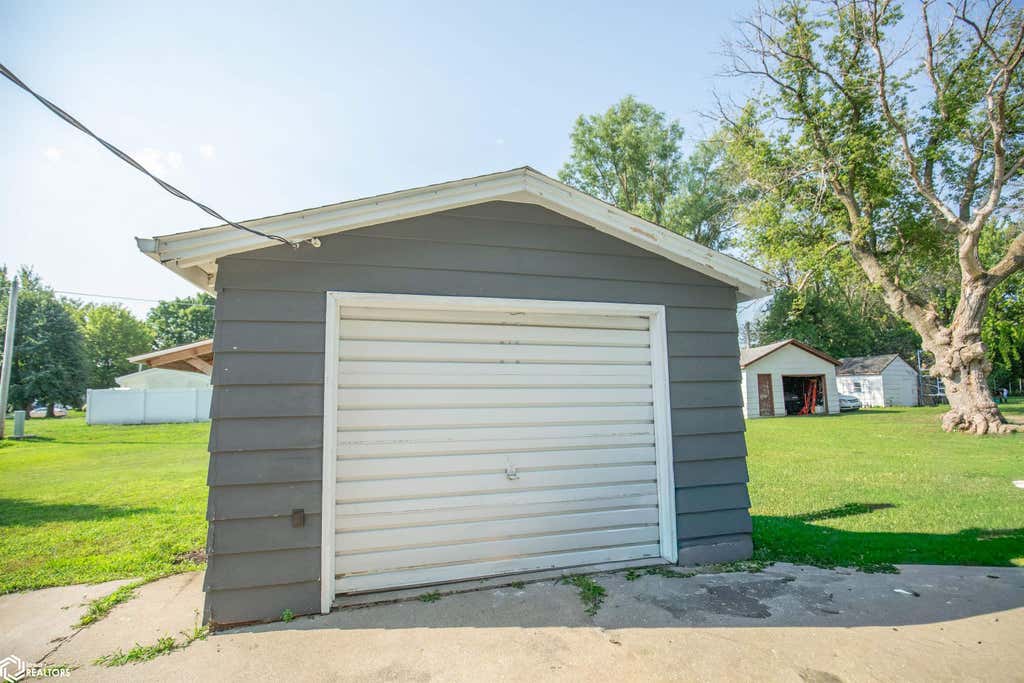 Photo of 1502 E Oak Street, Algona, IA 50511 (MLS # 6341569)