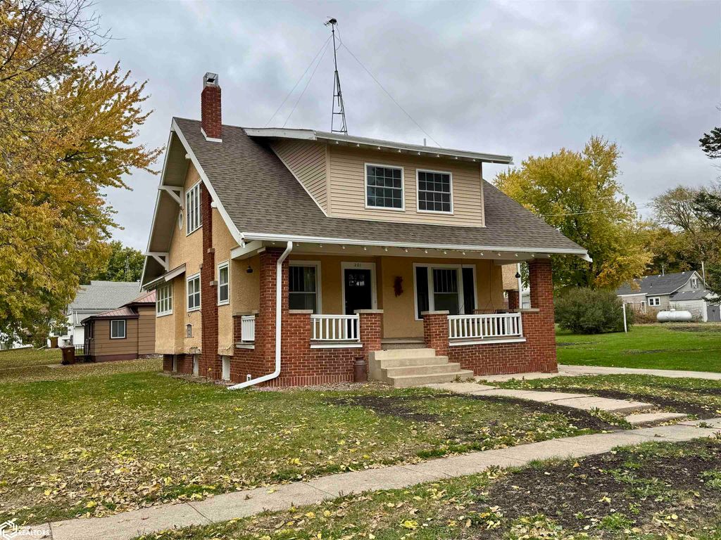 Photo of 201 E 3rd St, Auburn, IA 51433 (MLS # 6333364)