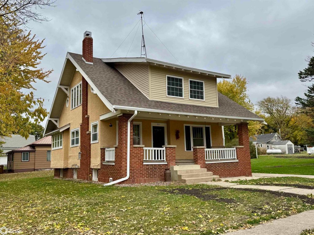 Photo of 201 E 3rd St, Auburn, IA 51433 (MLS # 6333364)