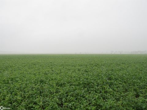 74 A Green Bay Road Wever IA 52658