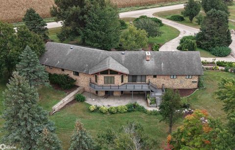 2215 Fenton Avenue Webster City IA 50595