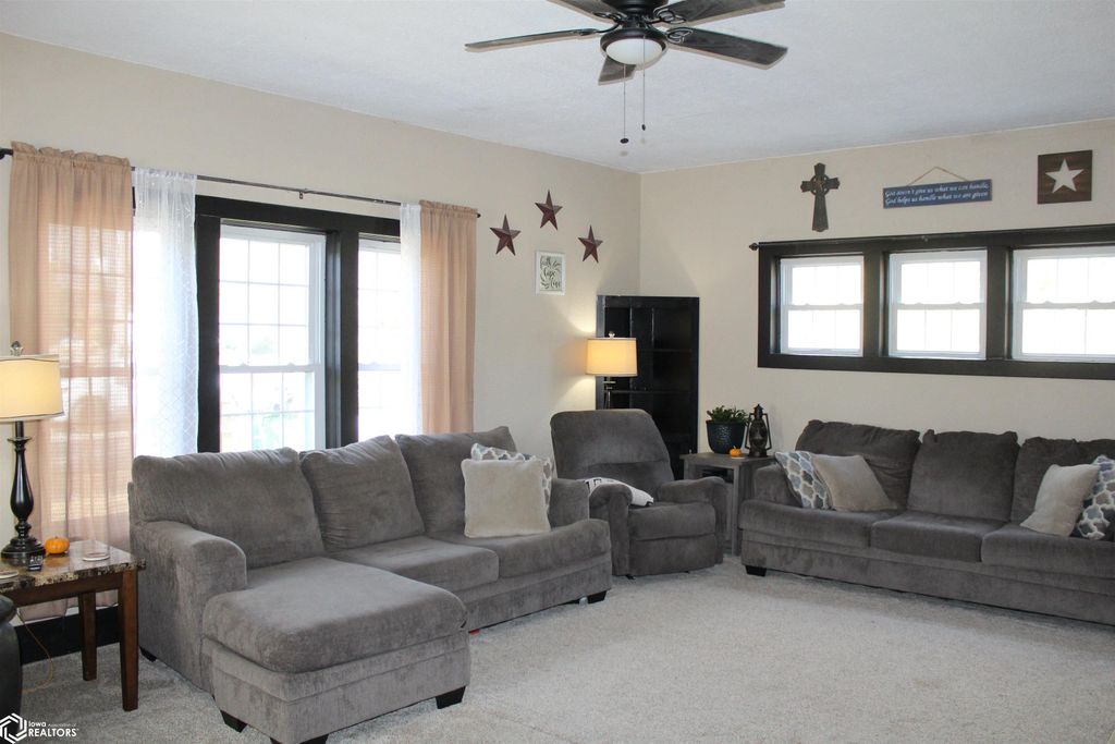 Photo of 416 N Madison, Bloomfield, IA 52537 (MLS # 6333481)