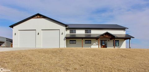 46424 Hackberry Road Oakland IA 51560