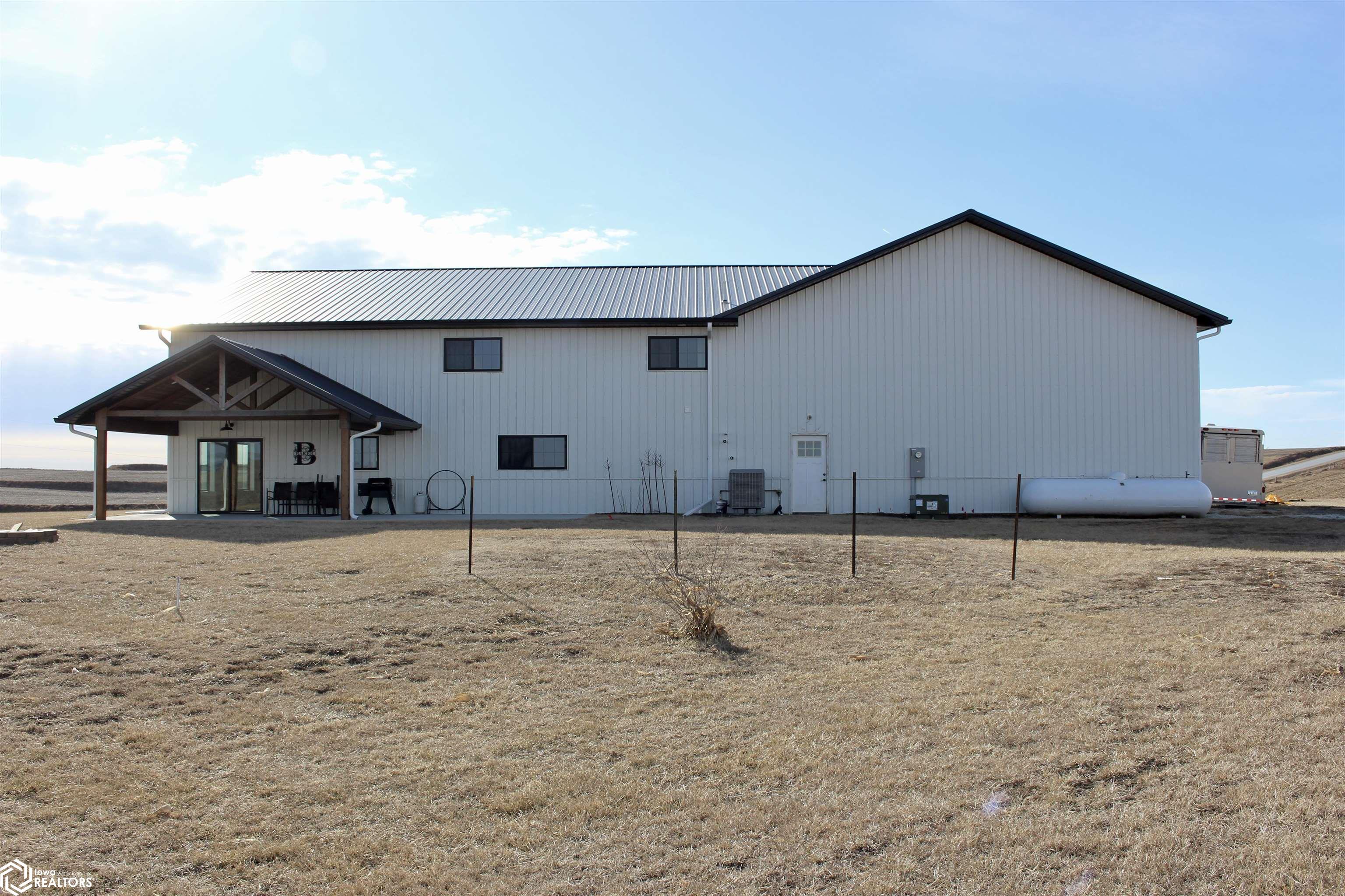 46424 Hackberry Road