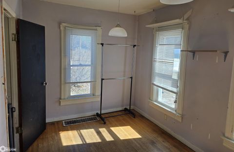 Tiny photo for 404 Worth Street, Ackley, IA 50601 (MLS # 6336321)