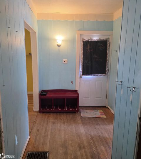 Tiny photo for 404 Worth Street, Ackley, IA 50601 (MLS # 6336321)