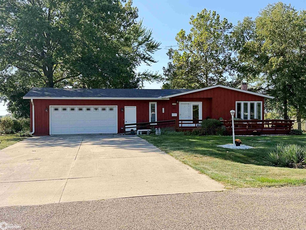 Photo of 118 S Orchard Lane, New London, IA 52645 (MLS # 6333595)