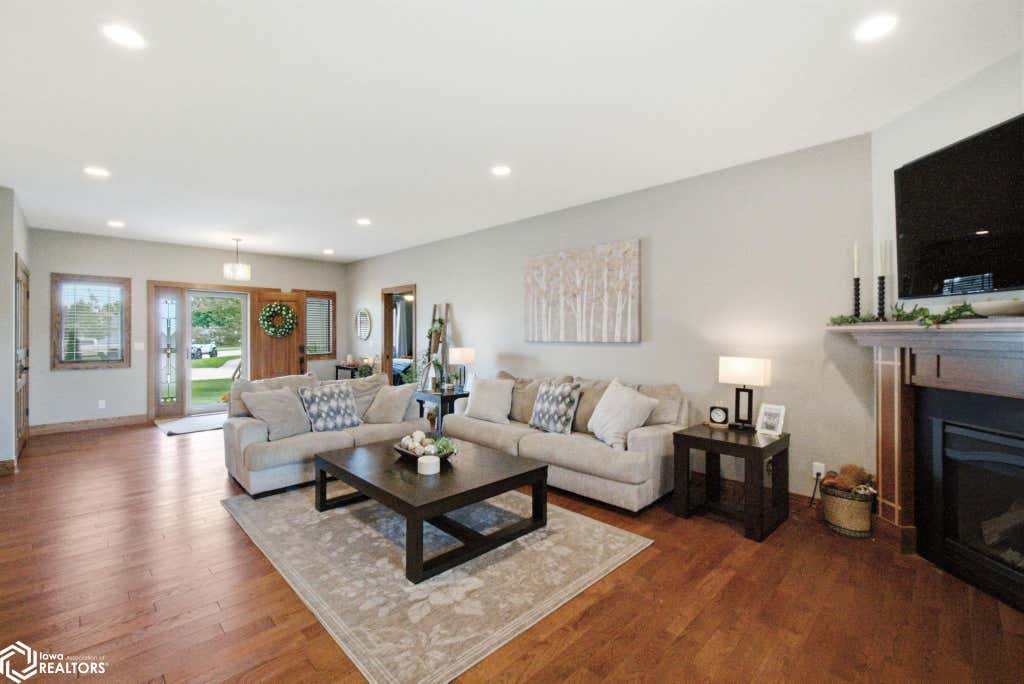 Photo of 2937 Morning Star Court, Mason City, IA 50401 (MLS # 6341508)
