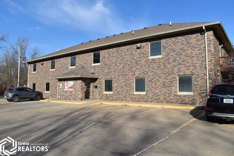 1112 N Van Buren Avenue Ottumwa IA 52501