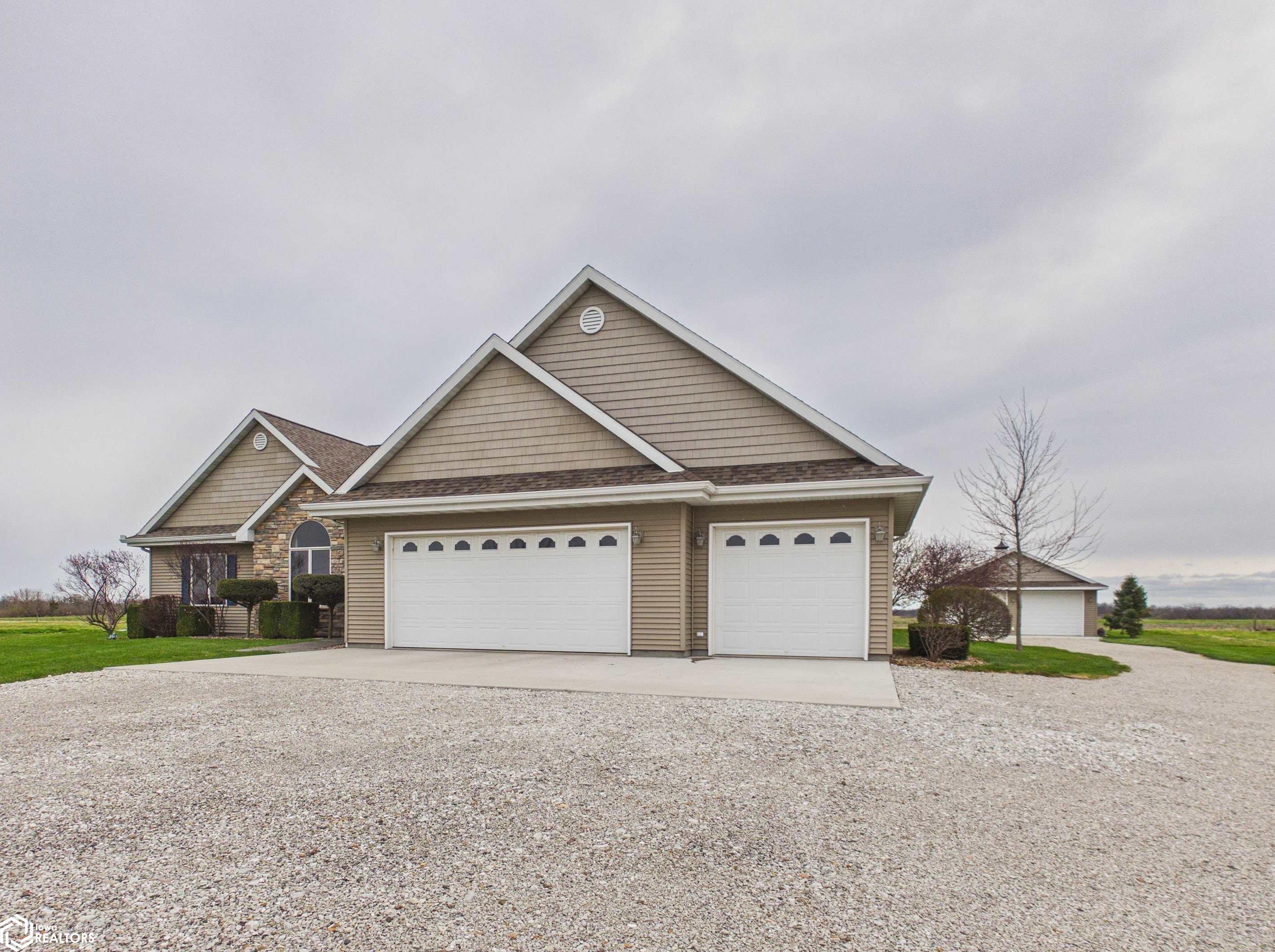 10526 Angle Road