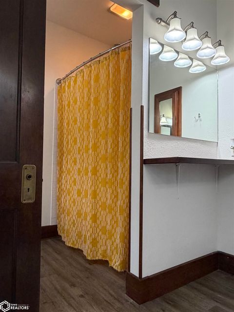 Tiny photo for 402 W Monroe Street, Mount Pleasant, IA 52641 (MLS # 6337099)