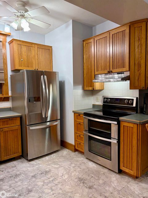 Tiny photo for 402 W Monroe Street, Mount Pleasant, IA 52641 (MLS # 6337099)
