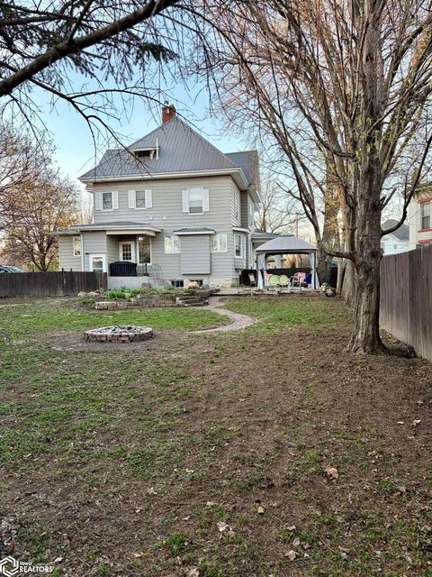 Tiny photo for 402 W Monroe Street, Mount Pleasant, IA 52641 (MLS # 6337099)