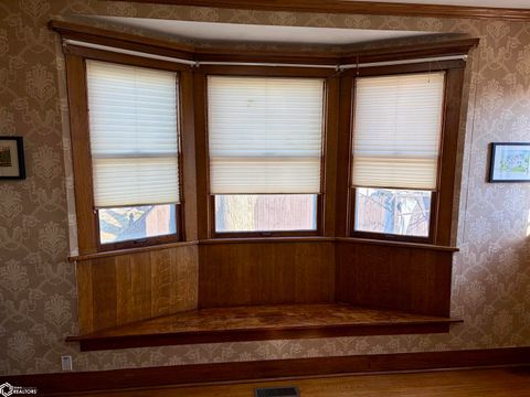 Tiny photo for 402 W Monroe Street, Mount Pleasant, IA 52641 (MLS # 6337099)