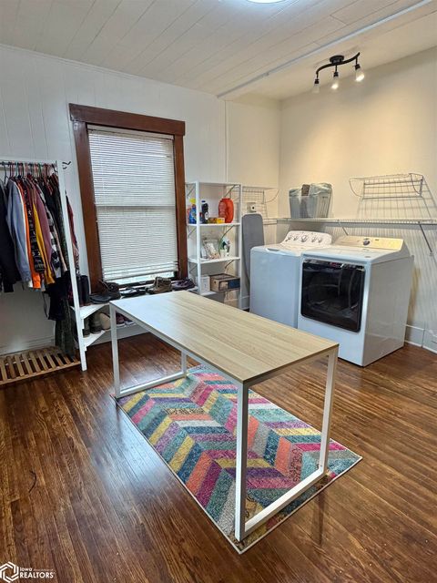 Tiny photo for 402 W Monroe Street, Mount Pleasant, IA 52641 (MLS # 6337099)