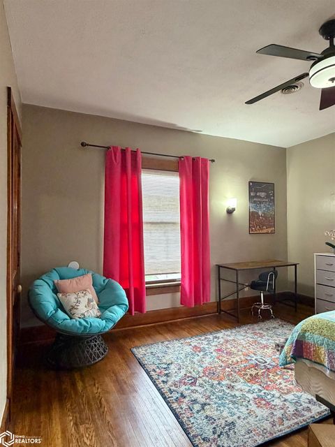 Tiny photo for 402 W Monroe Street, Mount Pleasant, IA 52641 (MLS # 6337099)