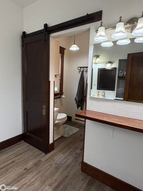 Tiny photo for 402 W Monroe Street, Mount Pleasant, IA 52641 (MLS # 6337099)