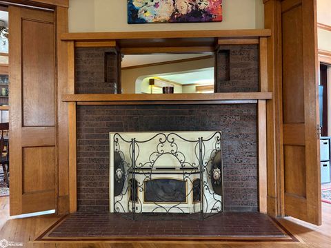 Tiny photo for 402 W Monroe Street, Mount Pleasant, IA 52641 (MLS # 6337099)