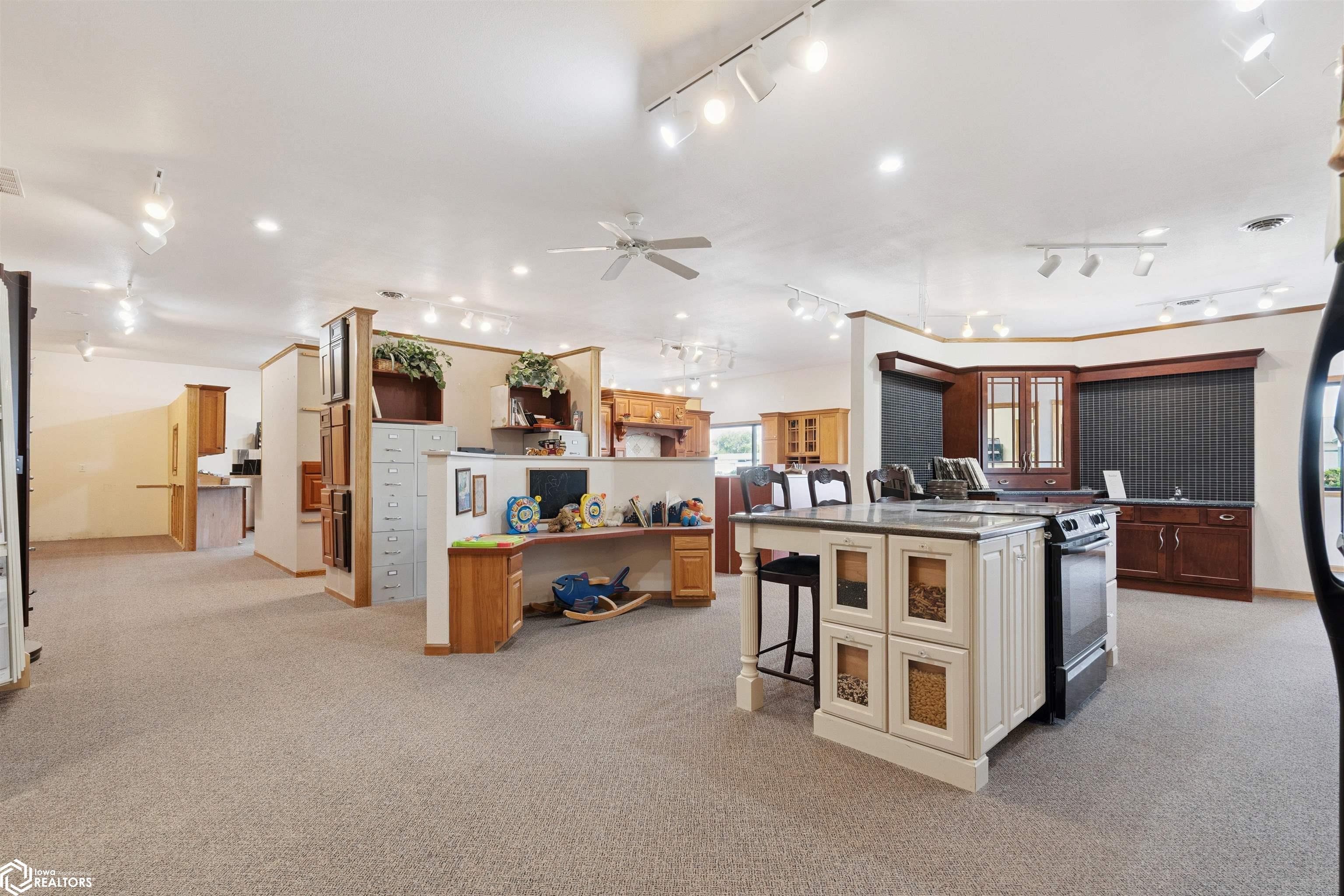 3615 Flint Ridge Drive