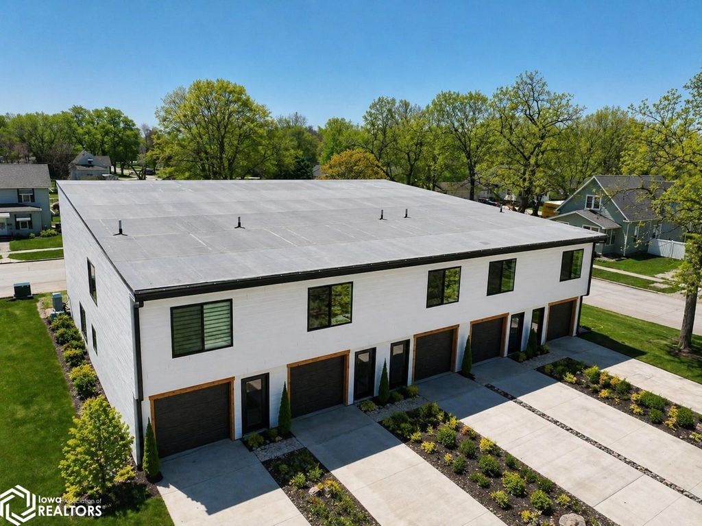 Photo of 324 S 11th St, Sac City, IA 50583 (MLS # 6337652)