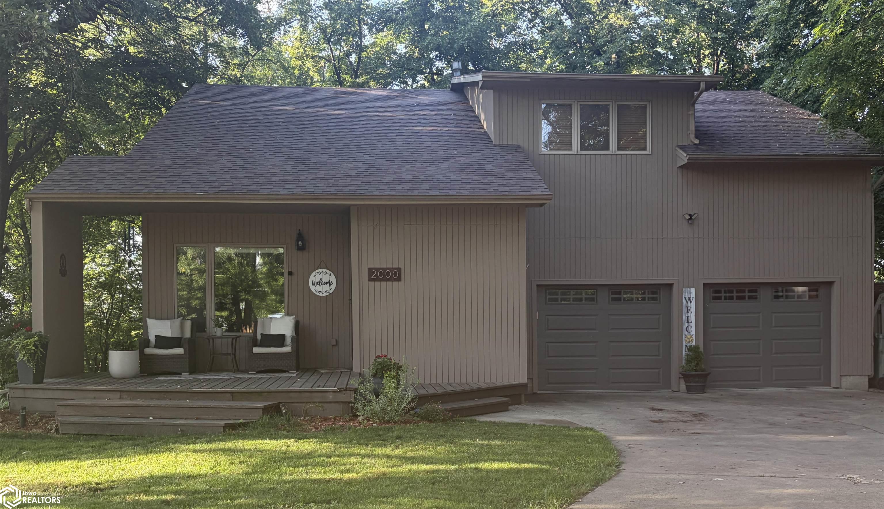Photo 1 of 45 — 2000 Edgewood Drive, Webster City, IA 50595