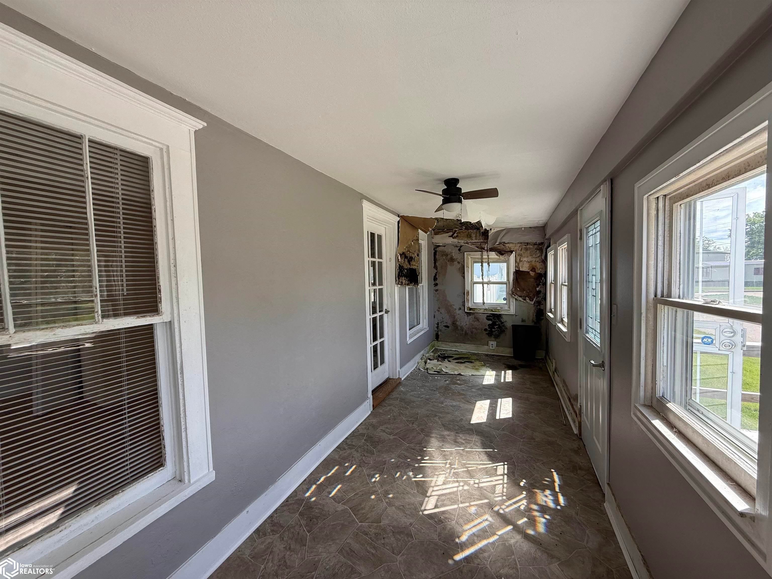 1903 S 16th